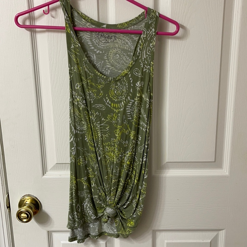 Floral tank